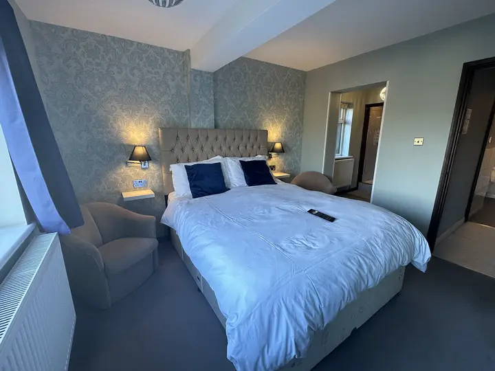 Deluxe Suite bedroom